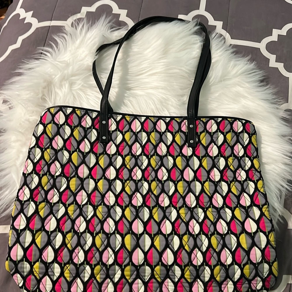 BARELY USED Vera Bradley Tote
